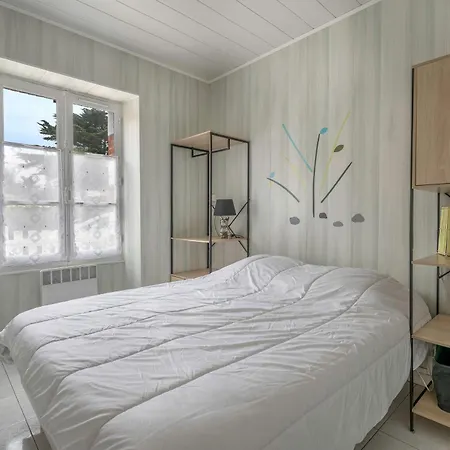 A 200m, Maison Mitoyenne De Plain-pied, 4 Pers * לה ברנרי-אן-רץ