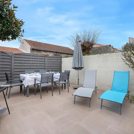 A 200m, Maison Mitoyenne De Plain-pied, 4 Pers Holiday home