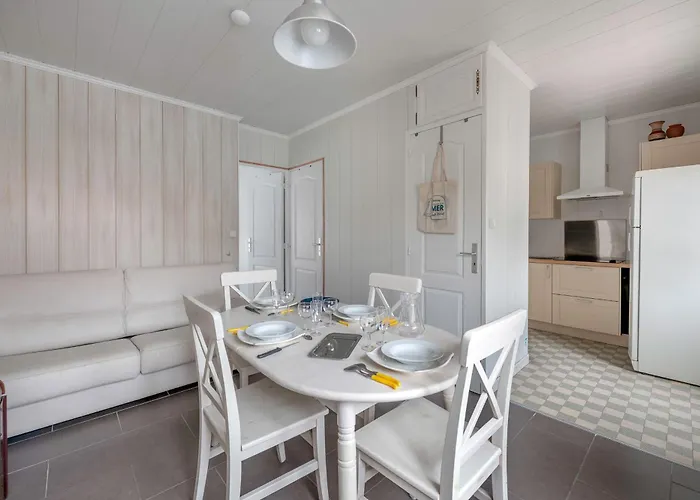 A 200m, Maison Mitoyenne De Plain-pied, 4 Pers Prázdninový dům