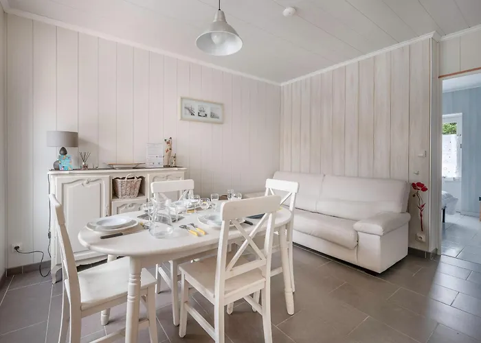 Prázdninový dům A 200m, Maison Mitoyenne De Plain-pied, 4 Pers *